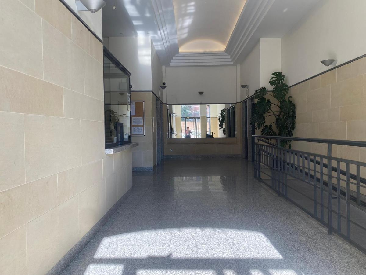 Apartamento En Chamberi Con Piscina - Lovely Apartment In The City Center With Swimming Pool Madrid Exterior photo