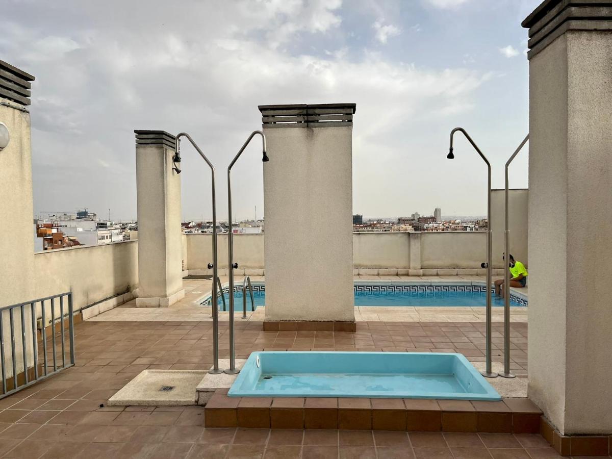 Apartamento En Chamberi Con Piscina - Lovely Apartment In The City Center With Swimming Pool Madrid Exterior photo