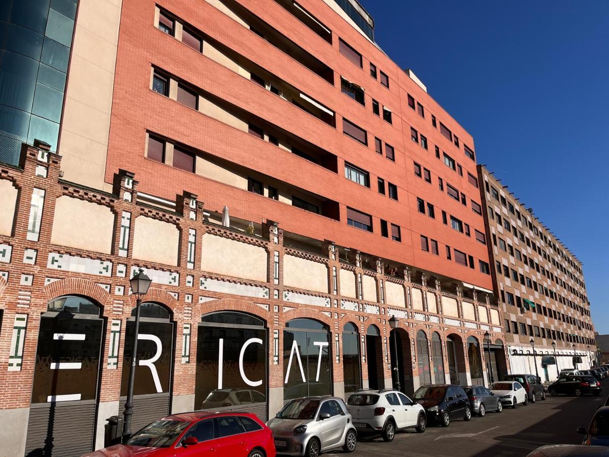 Apartamento En Chamberi Con Piscina - Lovely Apartment In The City Center With Swimming Pool Madrid Exterior photo